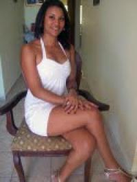 Mujer busca a – 26833